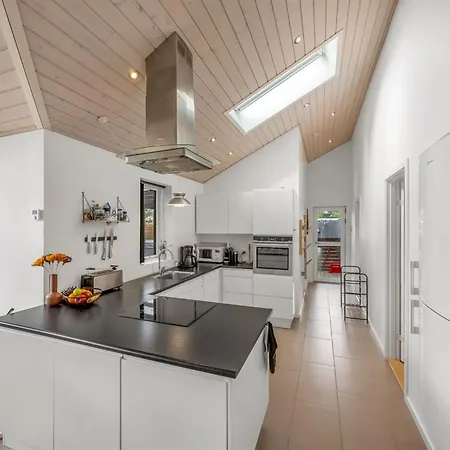 Nyaraló Smilla - 1-1km From The Sea By Interhome