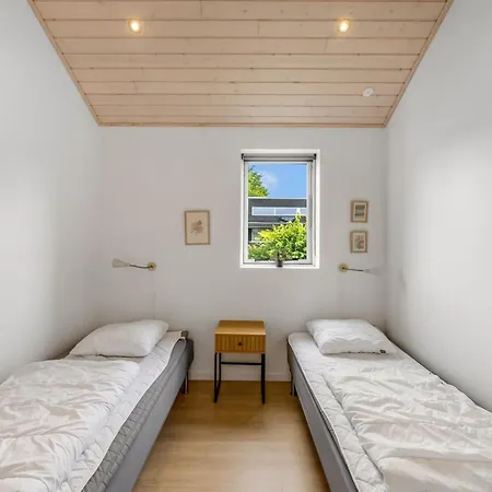 Nyaraló Smilla - 1-1km From The Sea By Interhome *