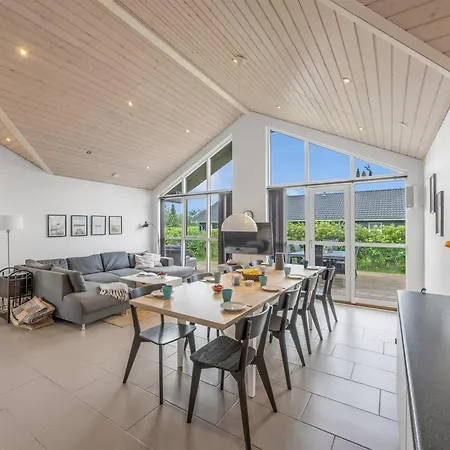 Nyaraló Smilla - 1-1km From The Sea By Interhome